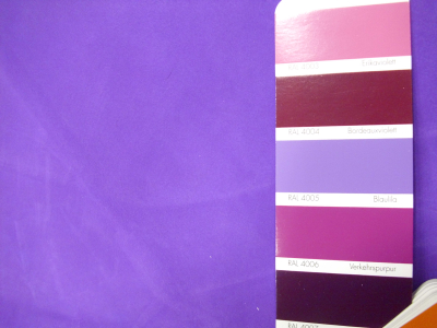 Rindleder, halbe Haut, nubuk Farbe lila