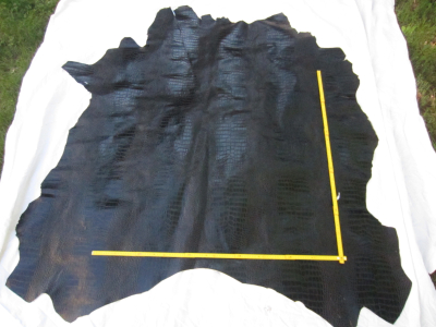 Kalblederhaut 2,38 m²,schwarz-braun, 1,0-1,1 mm (CR-KP-black) Polsterleder, Möbelleder, Taschenleder, Krokoprägung