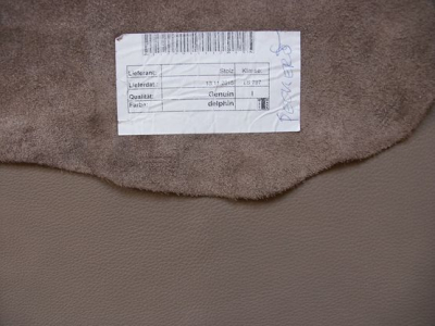 Rindlederhaut 5,74 m², Delfin-grau 1,3-1,4 mm, Polsterleder (GR 166)