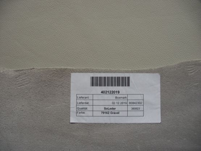 Rindlederhaut 5,10 - 5,55 m², Grau-Weiß, 1,3 mm Polsterleder (WS 102)