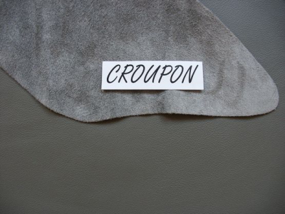 Rindlederhaut 3,75 m², grau 1,0-1,2 mm, Polsterleder (GR 138)