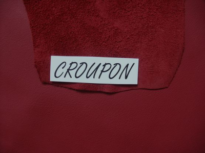 1/2 Rindlederhaut 2,59 m², Ziegelrot, 1,1 mm (RO 177) Polsterleder