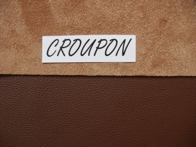 Schoko-braunes Leder, ideal für Bastelarbeiten und Bezüge von Stühlen