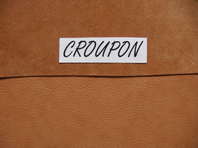 hellbraunes Leder, ideal für Bastelarbeiten und Bezüge von Stühlen