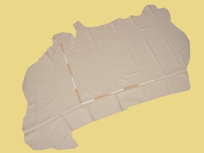 1/2 Lederhaut helles grau-beige, 2,65 m² Polsterleder (WS 096)