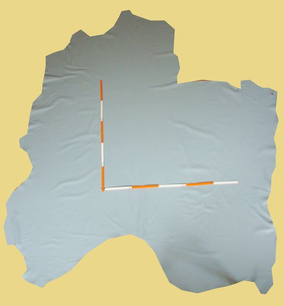 Anschnitt Rindlederhaut 4,68 m², Siena 5429 Elefant, 1,0-1,1 mm, Polsterleder (GR 147)