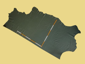 1/2 Haut Rindleder, Pinien-grün, 2,69 m², Polsterleder, GN 123 A